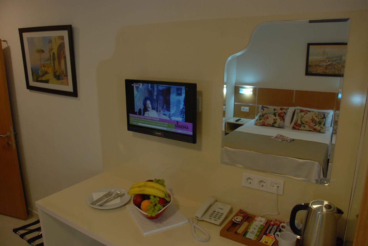 Palm Beach Otel Силифке Екстериор снимка