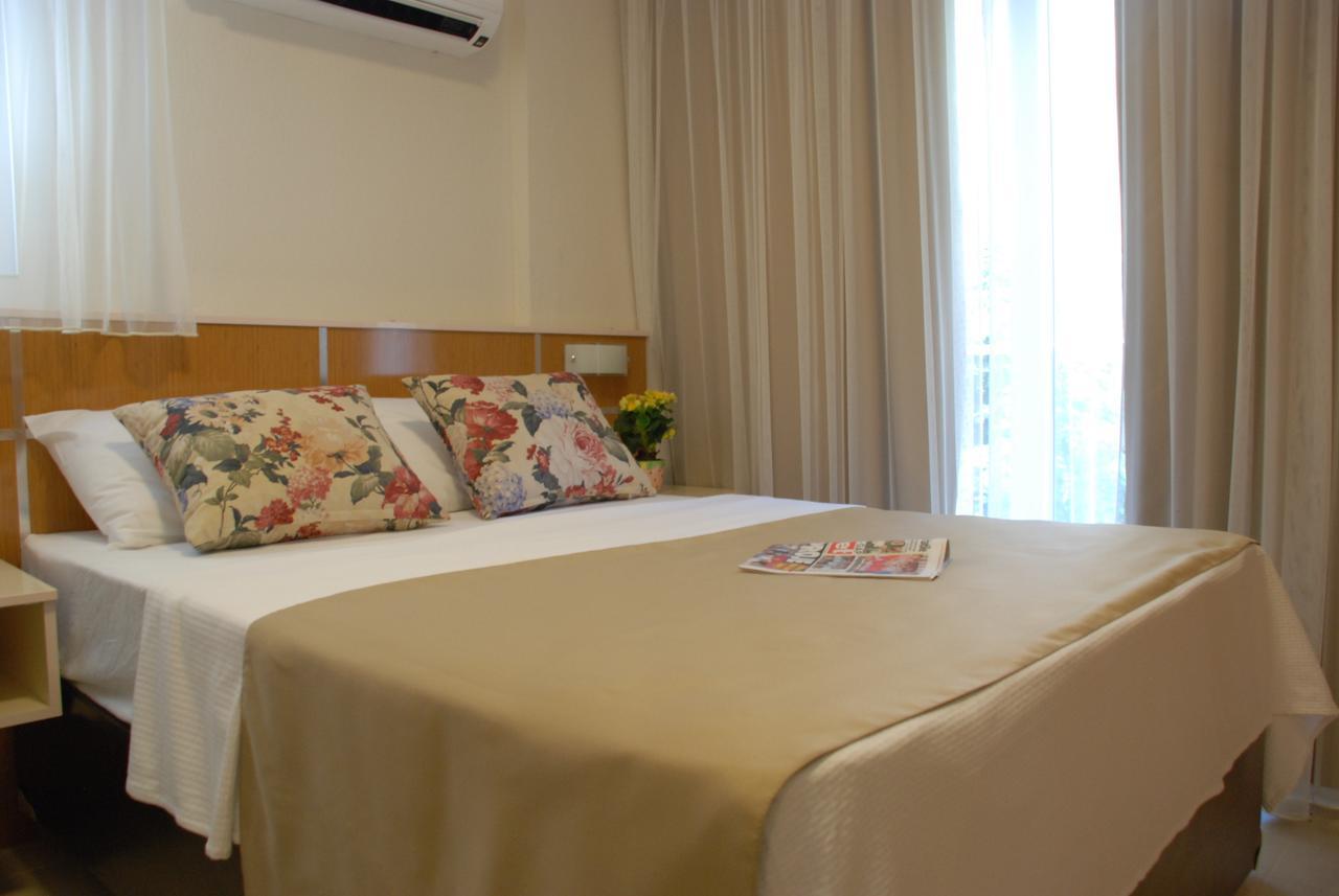 Palm Beach Otel Силифке Екстериор снимка